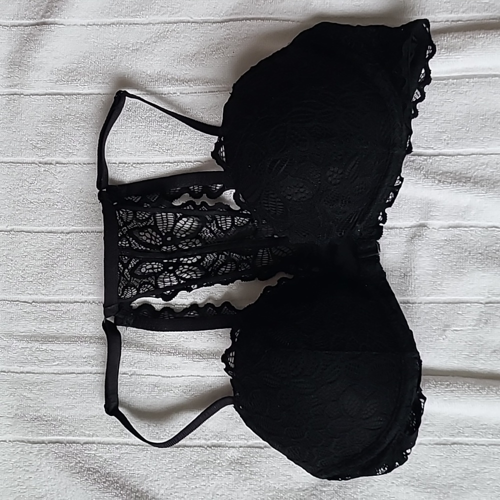 Laced bra